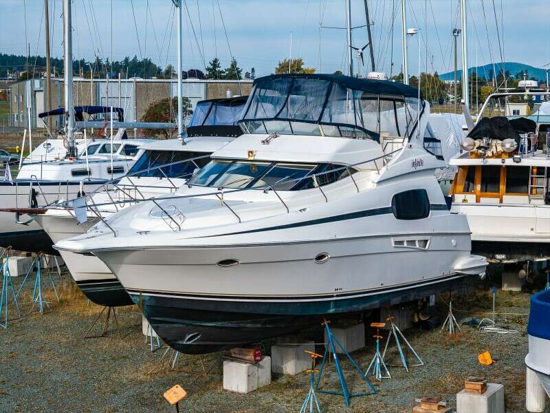 Infinite 41ft Silverton Yacht For Sale