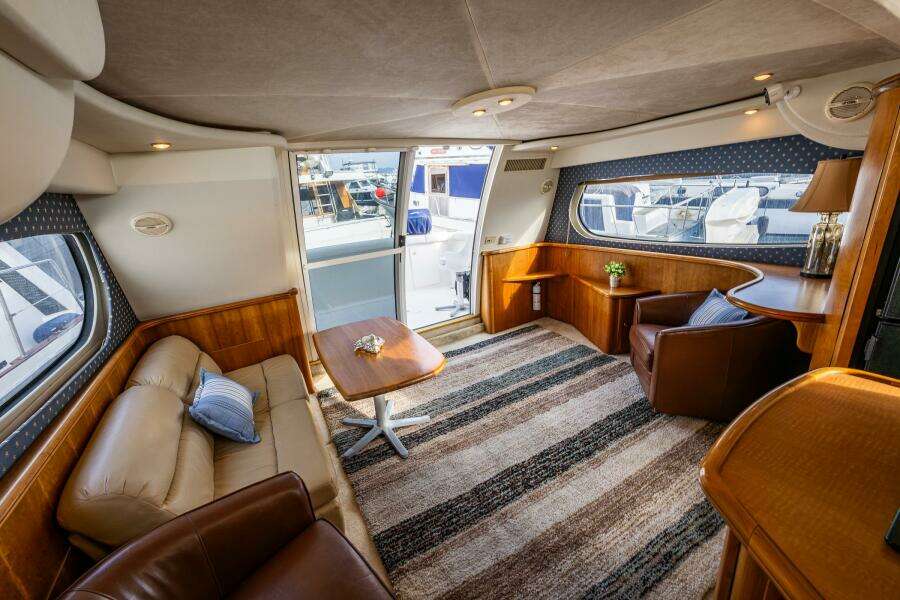 Infinite 41ft Silverton Yacht For Sale