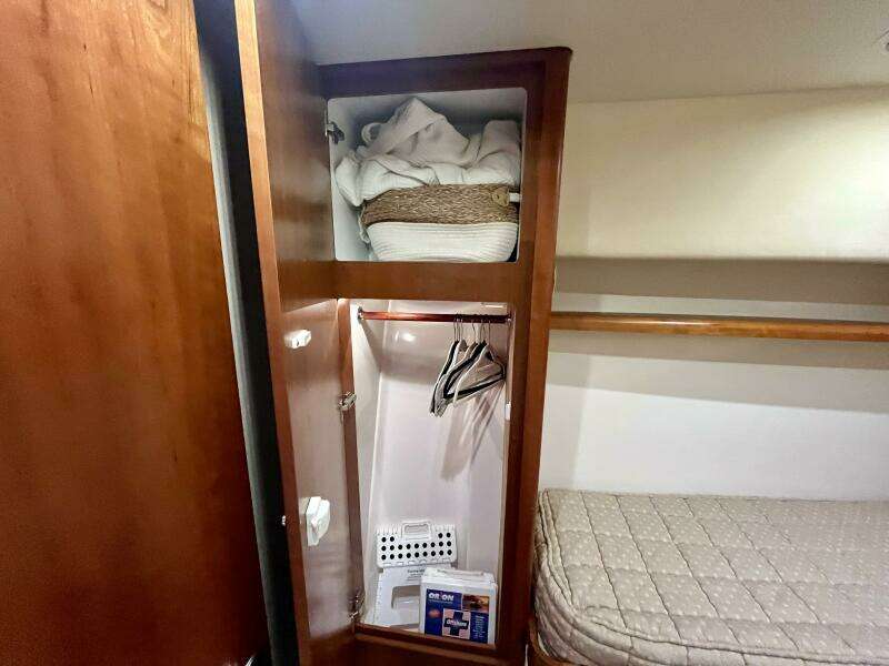 Fun Bunch 39ft Bertram Yacht For Sale