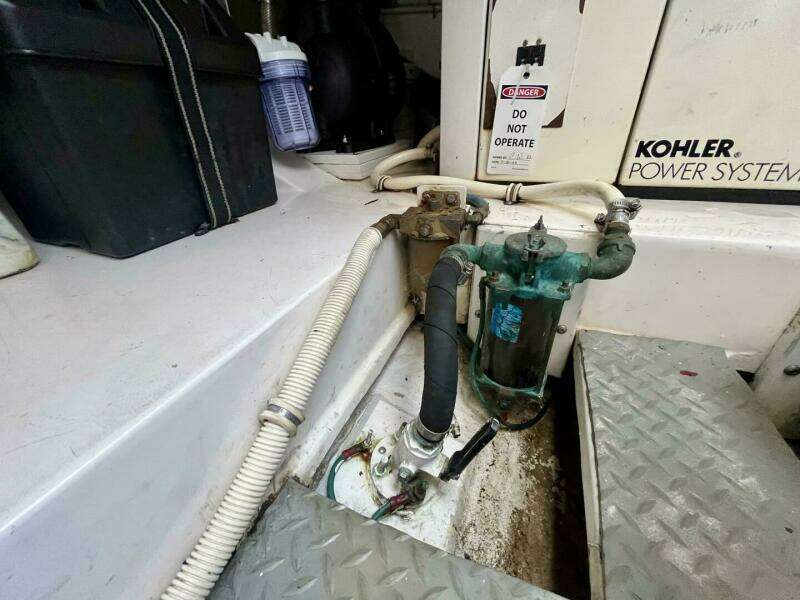 Fun Bunch 39ft Bertram Yacht For Sale