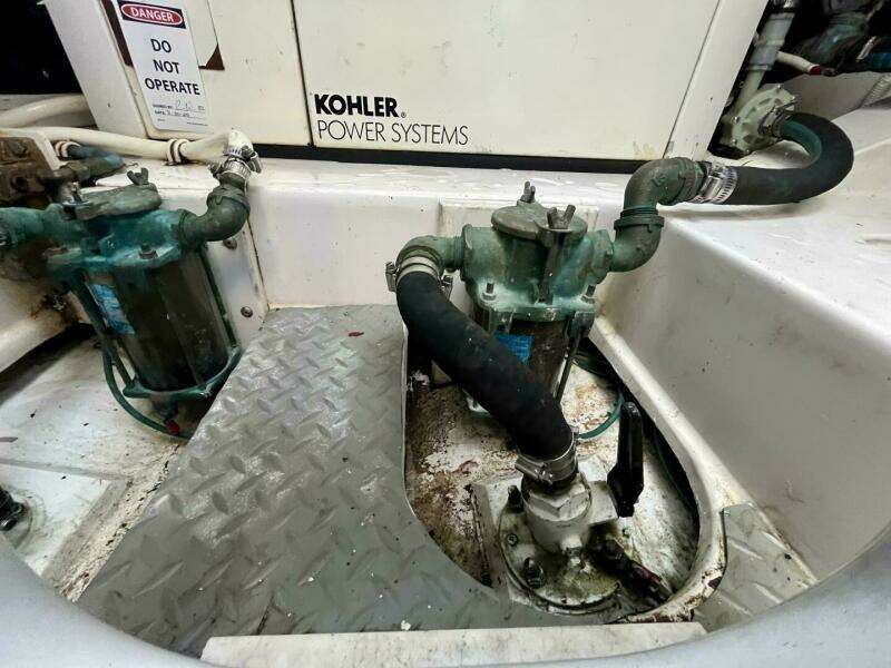 Fun Bunch 39ft Bertram Yacht For Sale