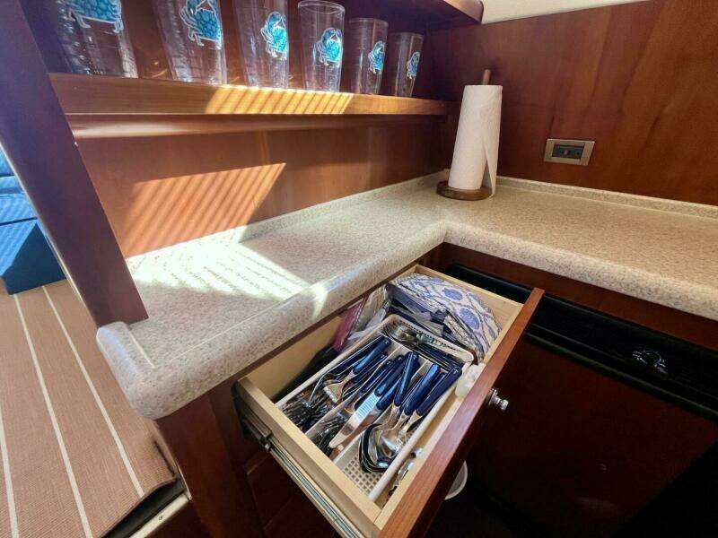 Fun Bunch 39ft Bertram Yacht For Sale