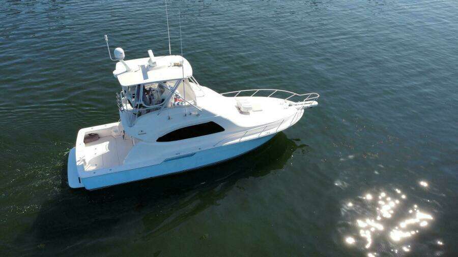 Fun Bunch 39ft Bertram Yacht For Sale