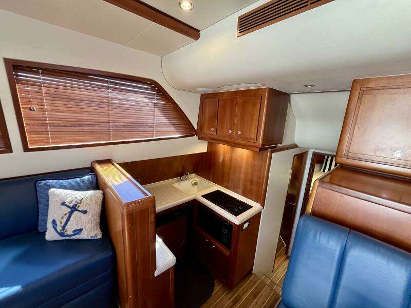 Fun Bunch 39ft Bertram Yacht For Sale