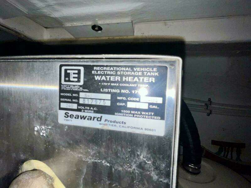 Fun Bunch 39ft Bertram Yacht For Sale