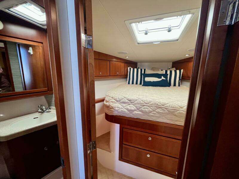 Fun Bunch 39ft Bertram Yacht For Sale