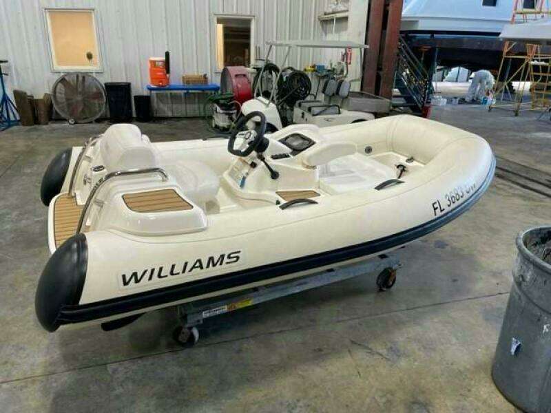 BLESSED 50ft Azimut Yacht For Sale