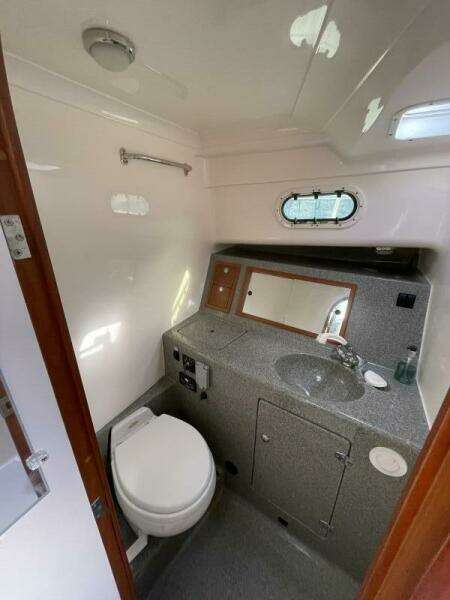True Blue 33ft True North Yacht For Sale