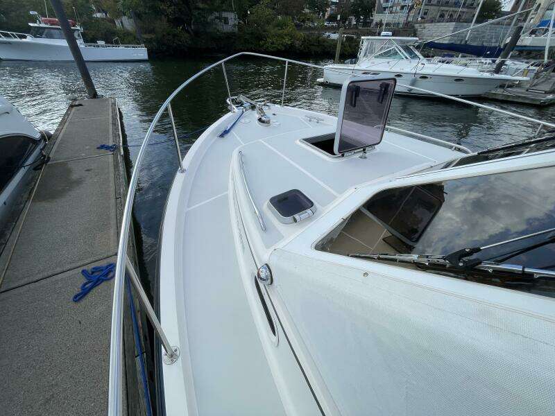 True Blue 33ft True North Yacht For Sale