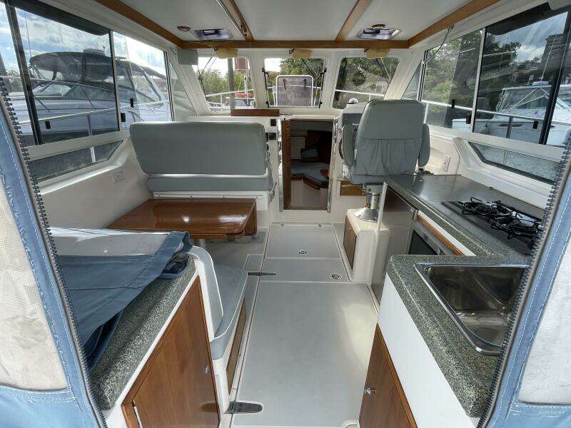 True Blue 33ft True North Yacht For Sale