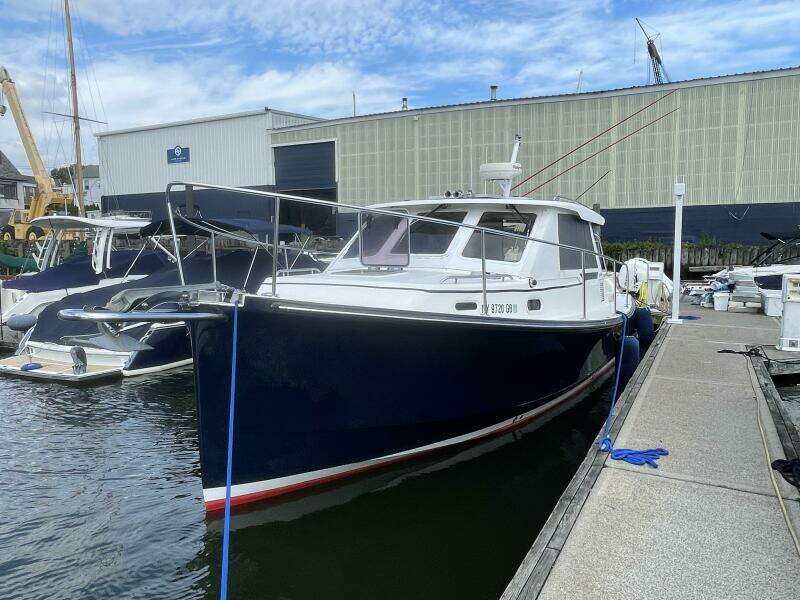True Blue 33ft True North Yacht For Sale