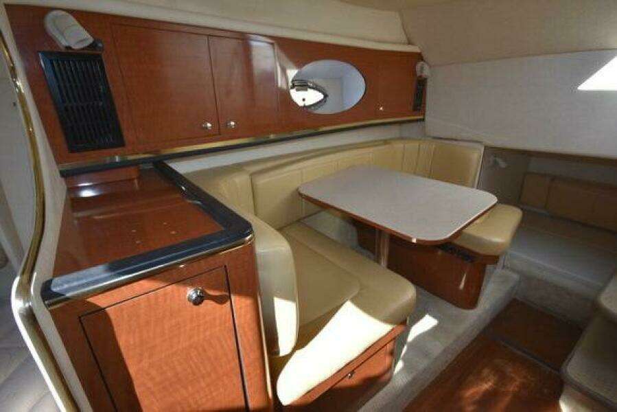 New Listing  31ft Sea Ray Yacht For Sale