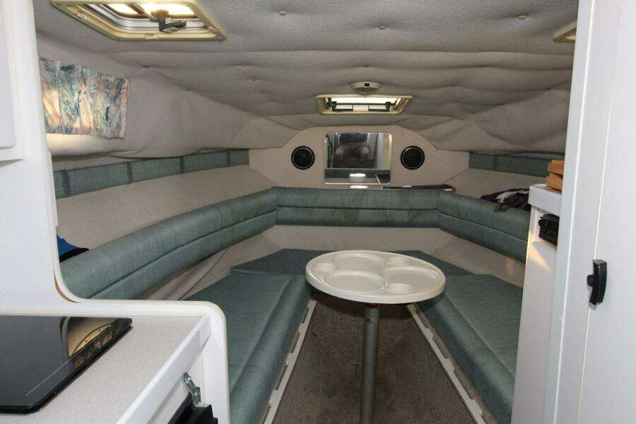 Shellicita 26ft Rinker Yacht For Sale