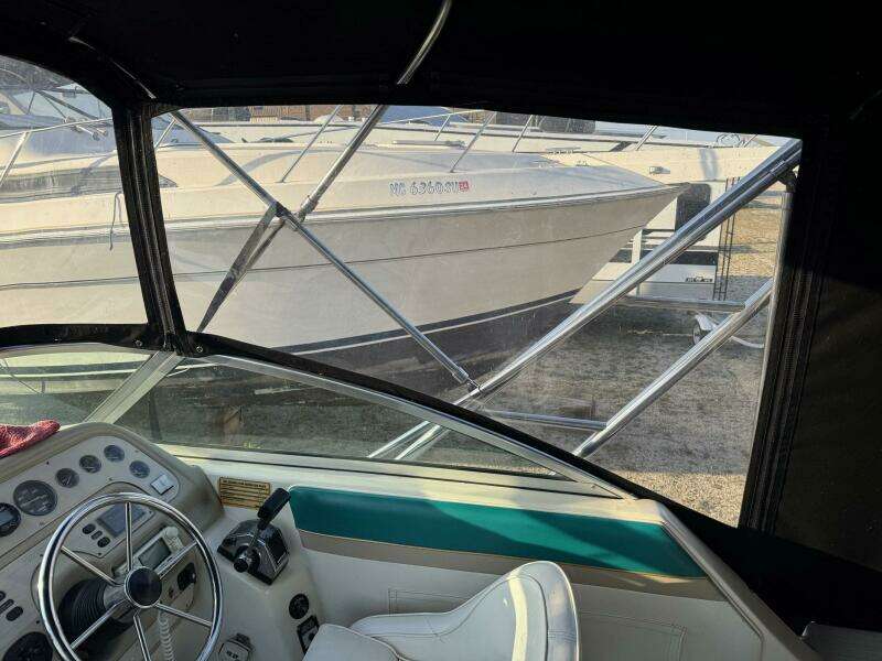 Shellicita 26ft Rinker Yacht For Sale