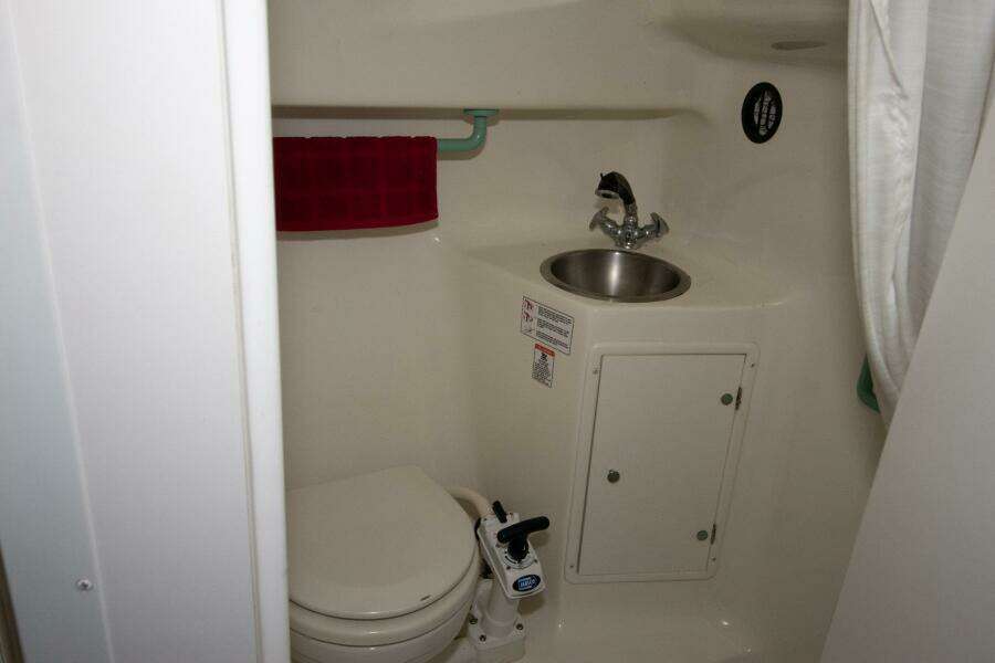 Shellicita 26ft Rinker Yacht For Sale