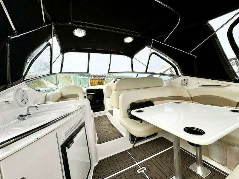 MER VEILLE 31ft Chaparral Yacht For Sale