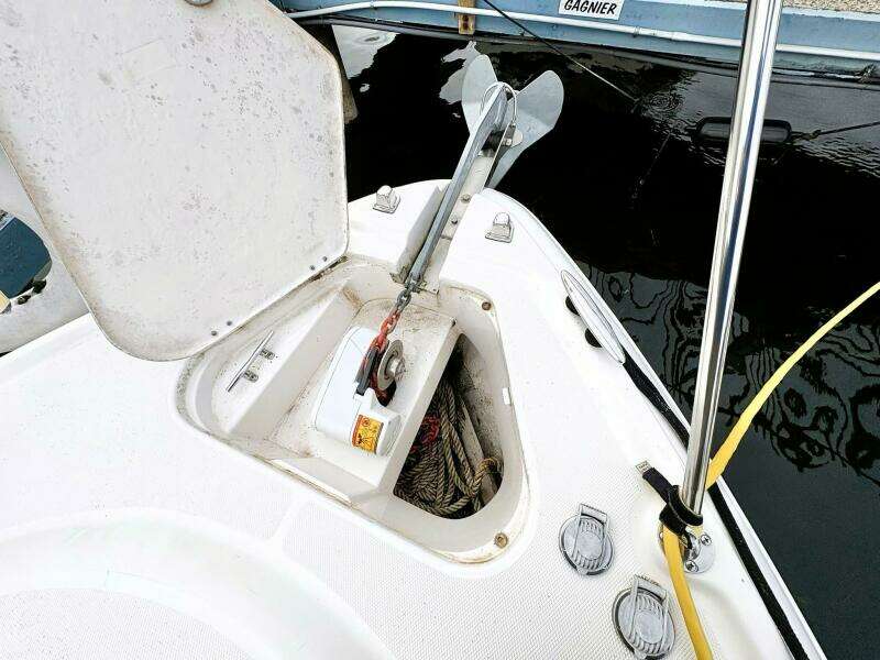 MER VEILLE 31ft Chaparral Yacht For Sale