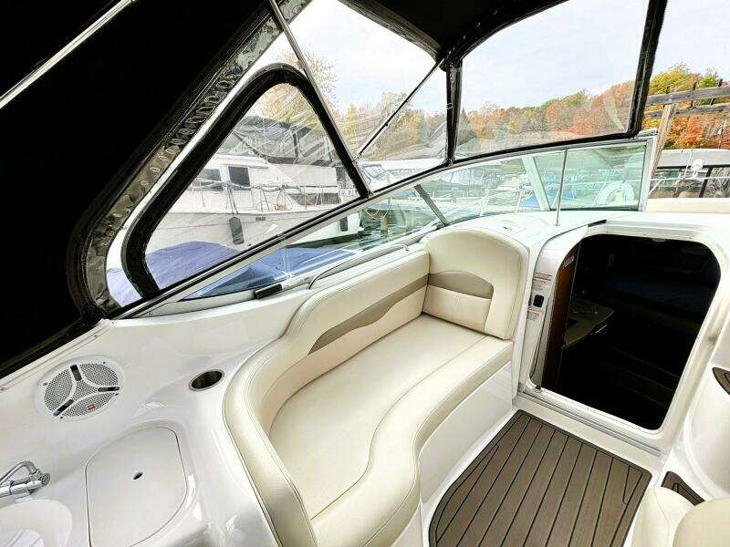 MER VEILLE 31ft Chaparral Yacht For Sale