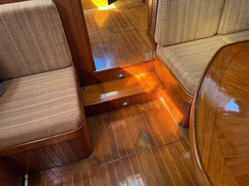 Passport 42ft Tayana Yacht For Sale
