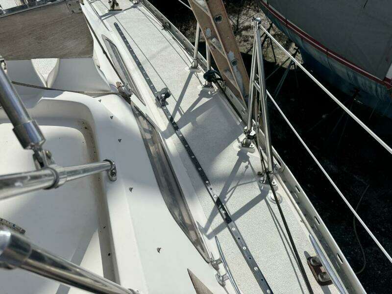 Passport 42ft Tayana Yacht For Sale