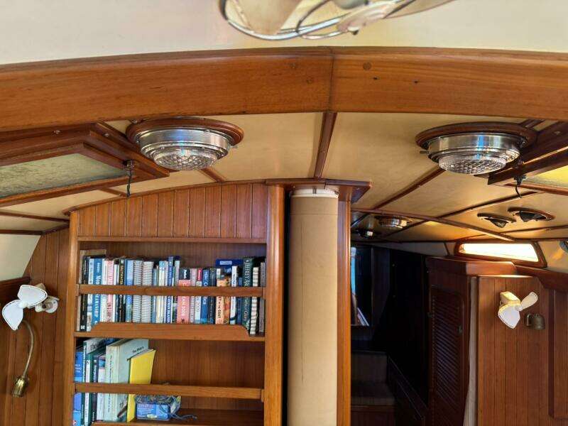 Passport 42ft Tayana Yacht For Sale
