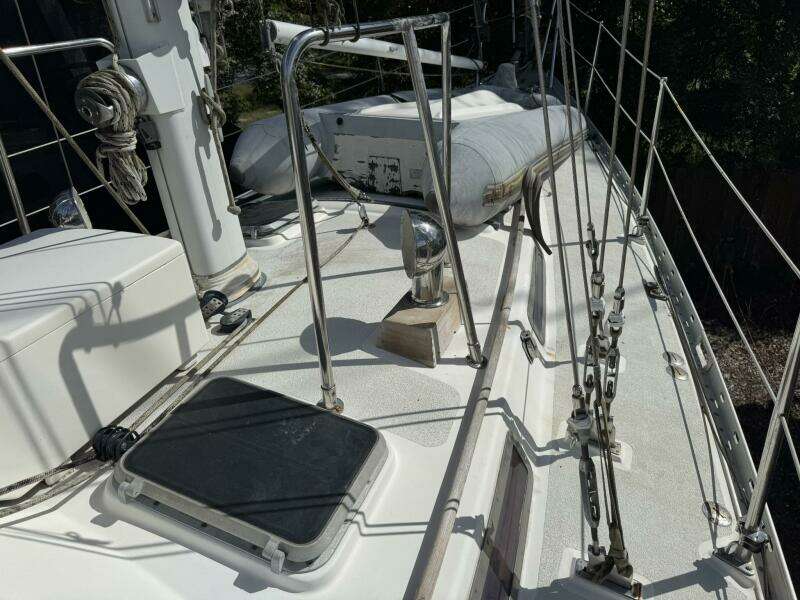 Passport 42ft Tayana Yacht For Sale