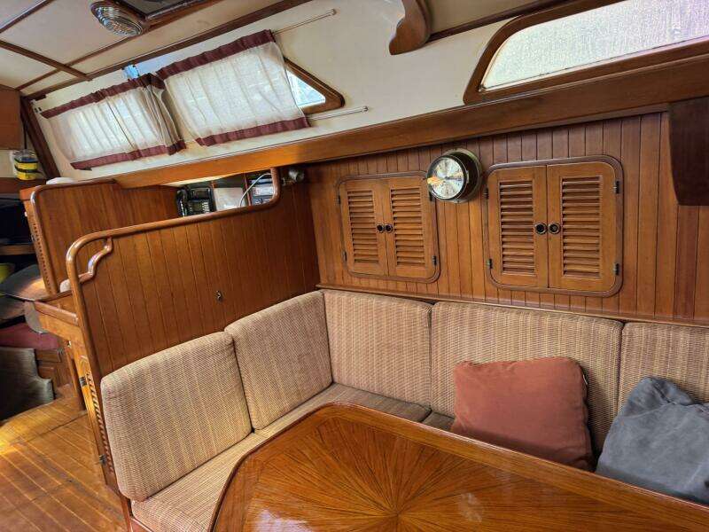 Passport 42ft Tayana Yacht For Sale