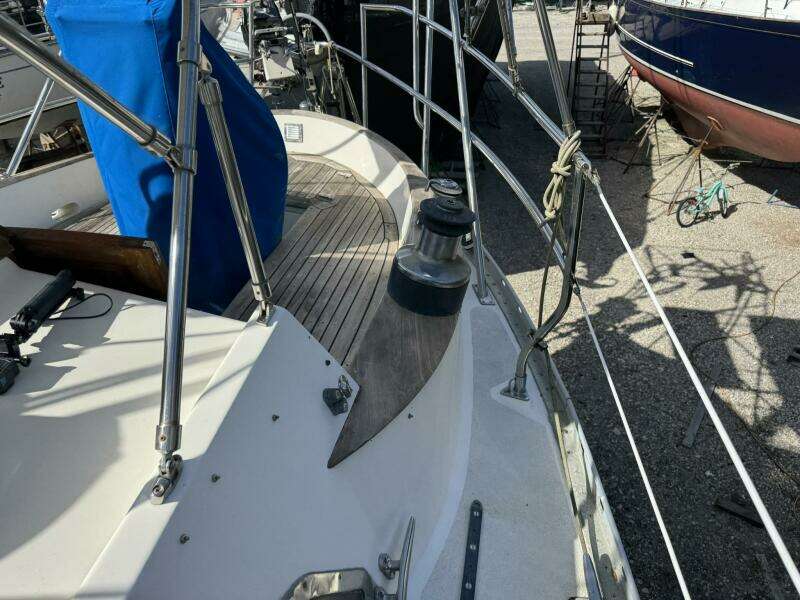 Passport 42ft Tayana Yacht For Sale