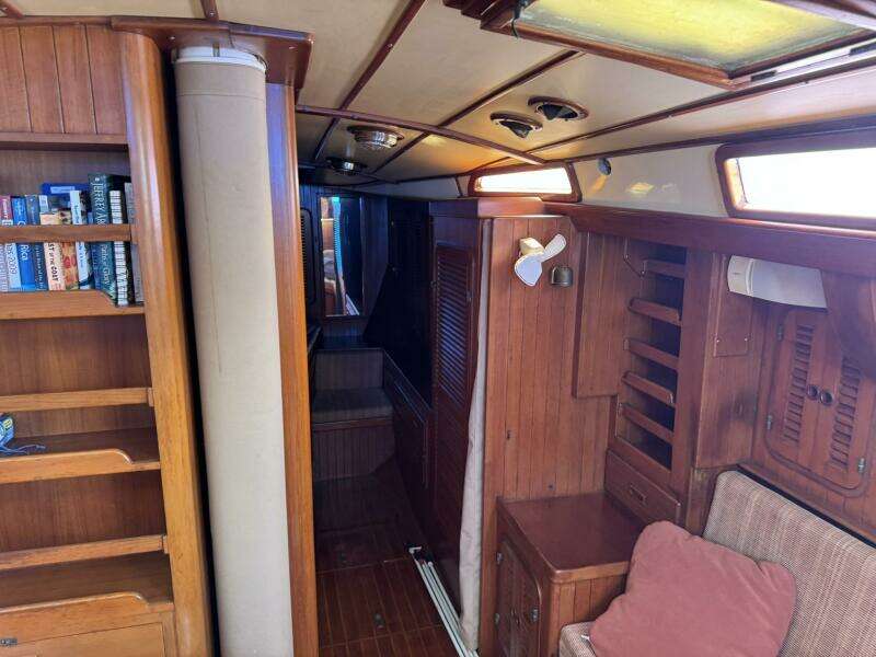 Passport 42ft Tayana Yacht For Sale