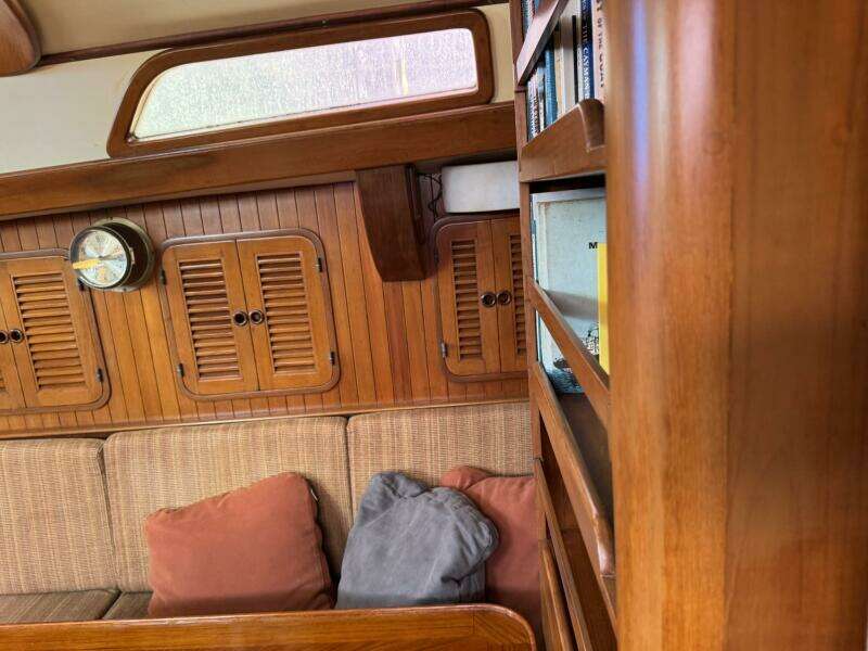 Passport 42ft Tayana Yacht For Sale