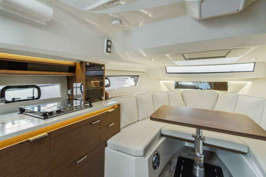 Velocity 35ft Jeanneau Yacht For Sale