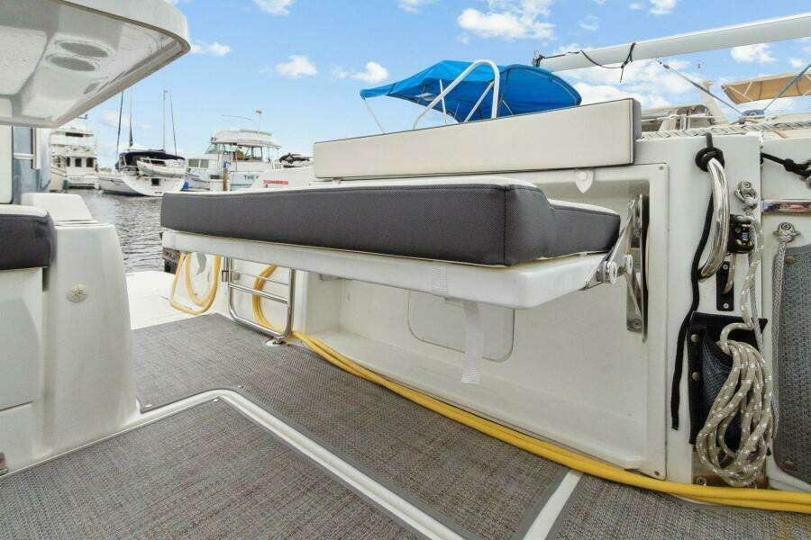 Velocity 35ft Jeanneau Yacht For Sale