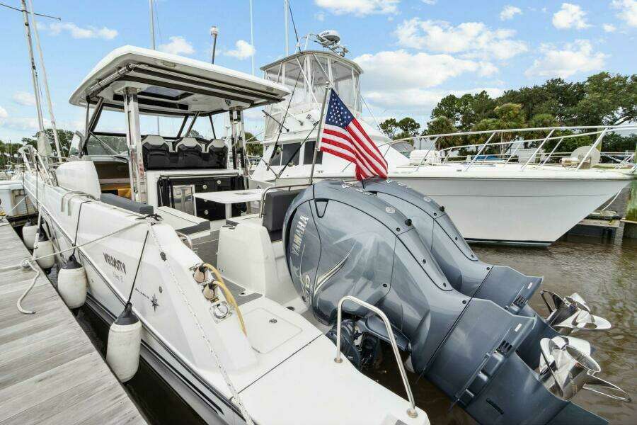 Velocity 35ft Jeanneau Yacht For Sale
