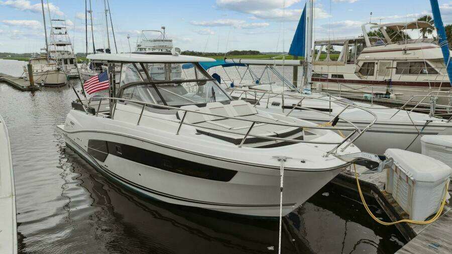 Velocity 35ft Jeanneau Yacht For Sale