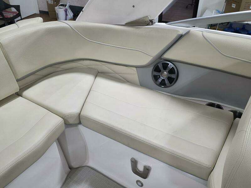 22ft Regal Yacht For Sale
