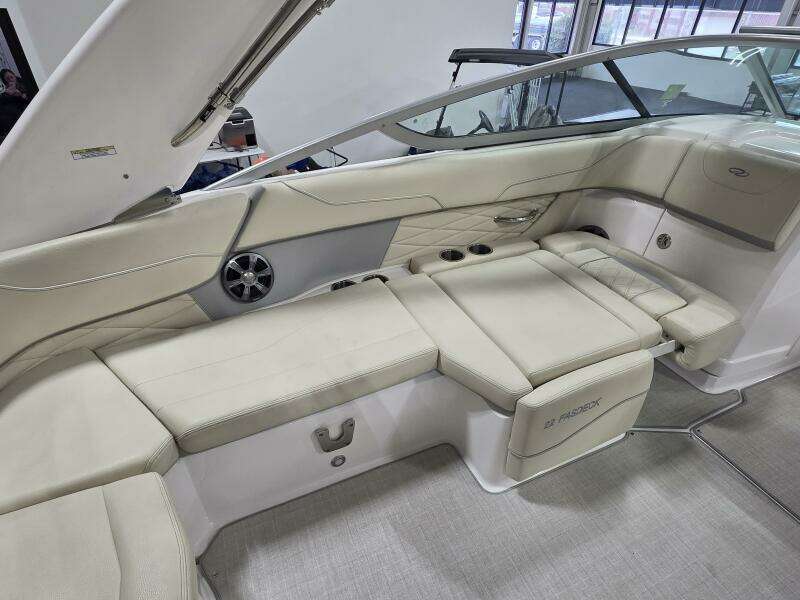 22ft Regal Yacht For Sale