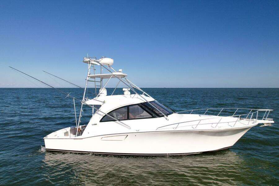 2012 Cabo 40 Express  2012 Cabo 40 Express