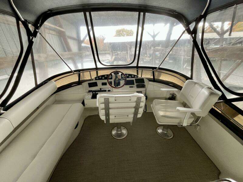 GALYA 36ft Silverton Yacht For Sale