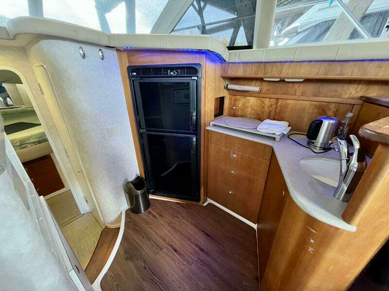 GALYA 36ft Silverton Yacht For Sale