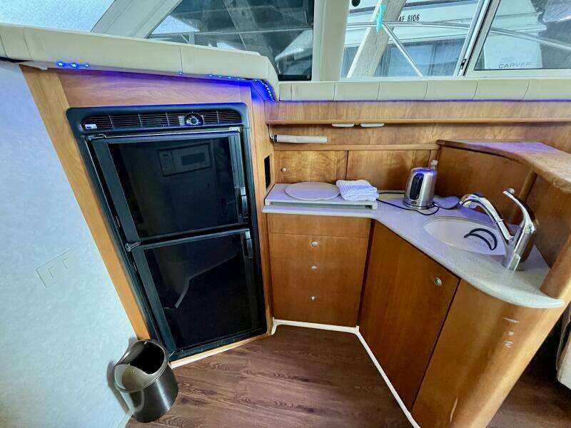 GALYA 36ft Silverton Yacht For Sale