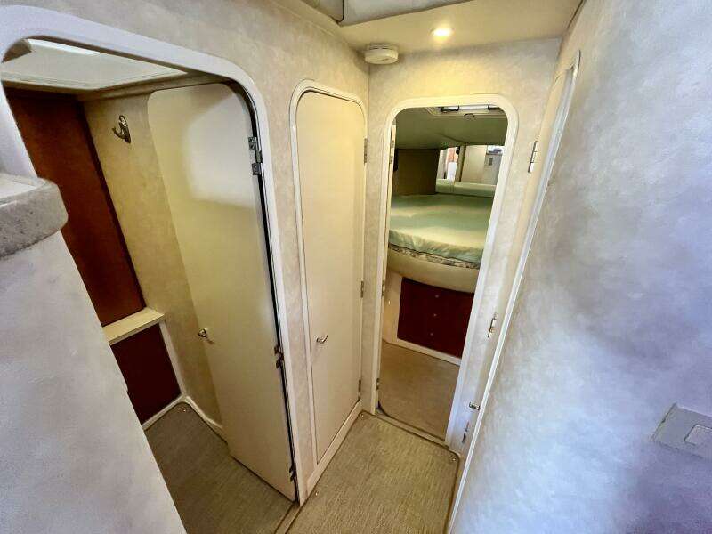 GALYA 36ft Silverton Yacht For Sale