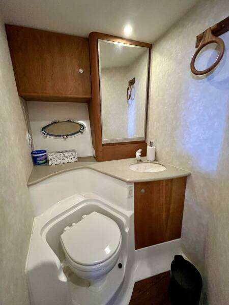 GALYA 36ft Silverton Yacht For Sale