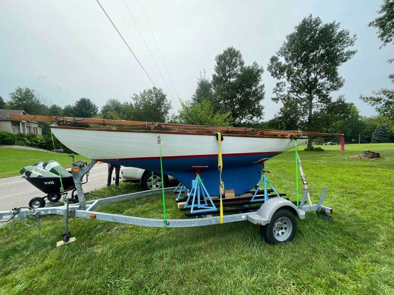 Mari  elle 18ft Dyer Yacht For Sale