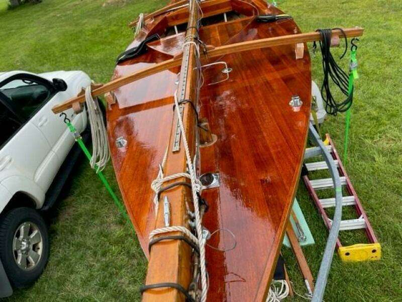 Mari  elle 18ft Dyer Yacht For Sale