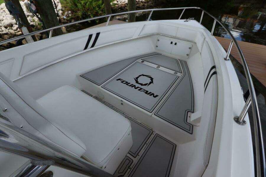 25ft Fountain Yacht For Sale