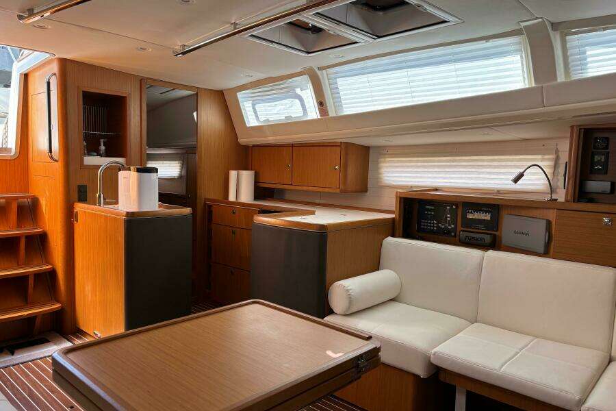 46ft Bavaria Yacht For Sale