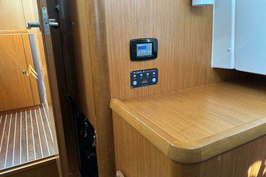 46ft Bavaria Yacht For Sale