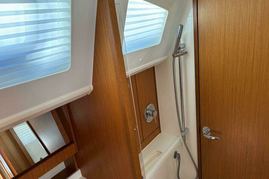 46ft Bavaria Yacht For Sale