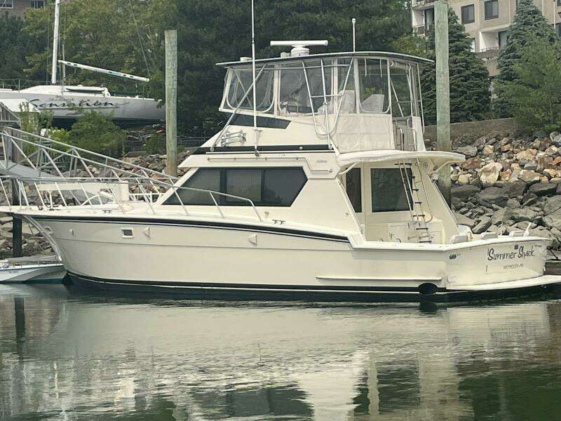 Summer Shack 48ft Hatteras Yacht For Sale
