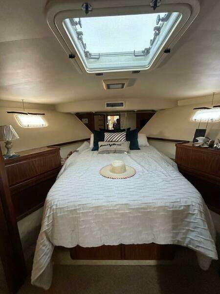 Summer Shack 48ft Hatteras Yacht For Sale